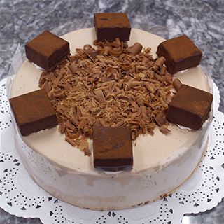 ミルクチョコのケーキ